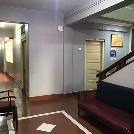 Hotel Satkar Cafeteria Belgaum Exterior foto