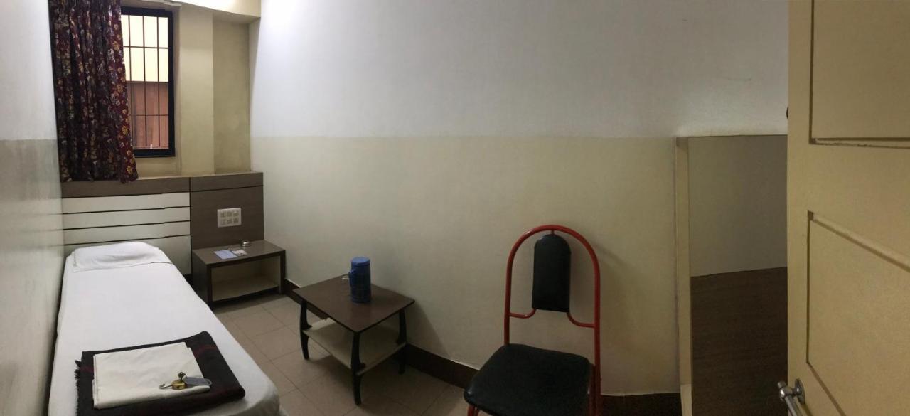 Hotel Satkar Cafeteria Belgaum Exterior foto