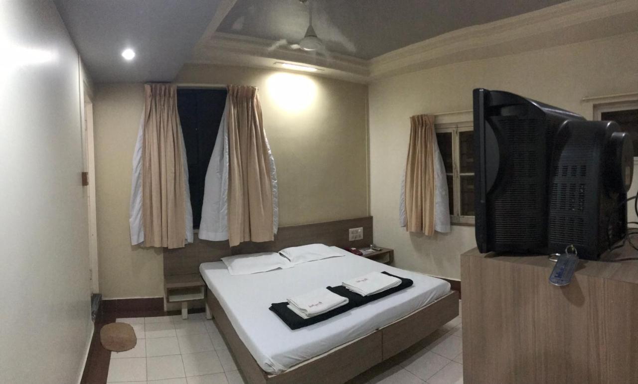 Hotel Satkar Cafeteria Belgaum Exterior foto