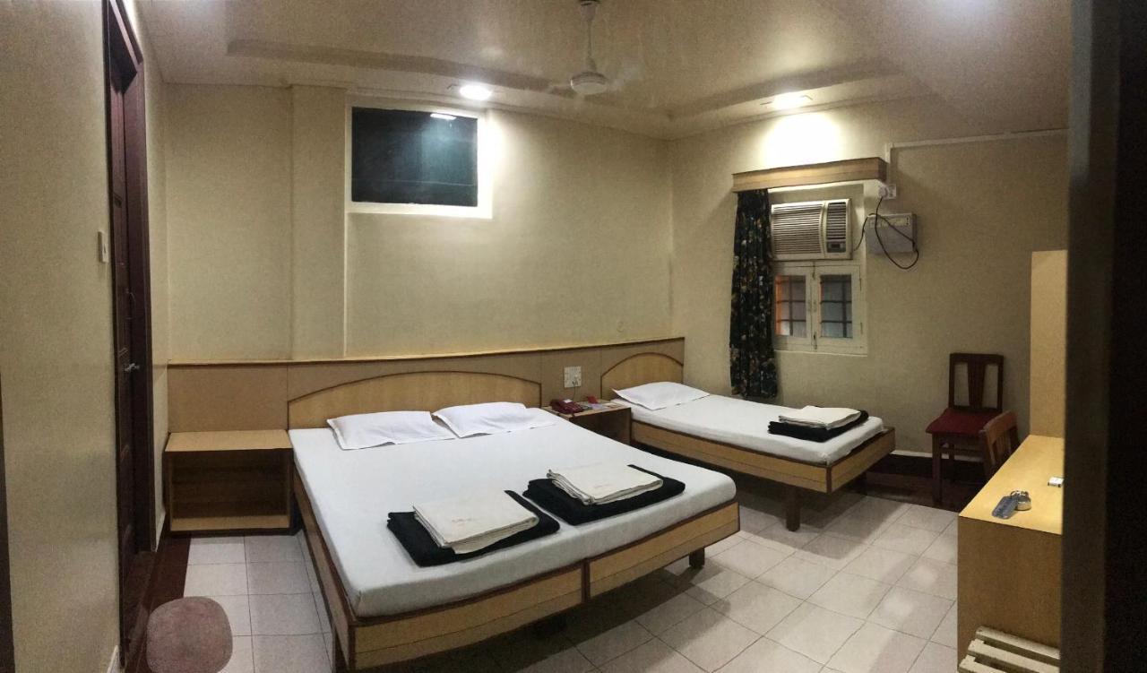 Hotel Satkar Cafeteria Belgaum Exterior foto