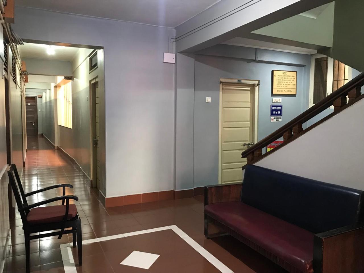 Hotel Satkar Cafeteria Belgaum Exterior foto