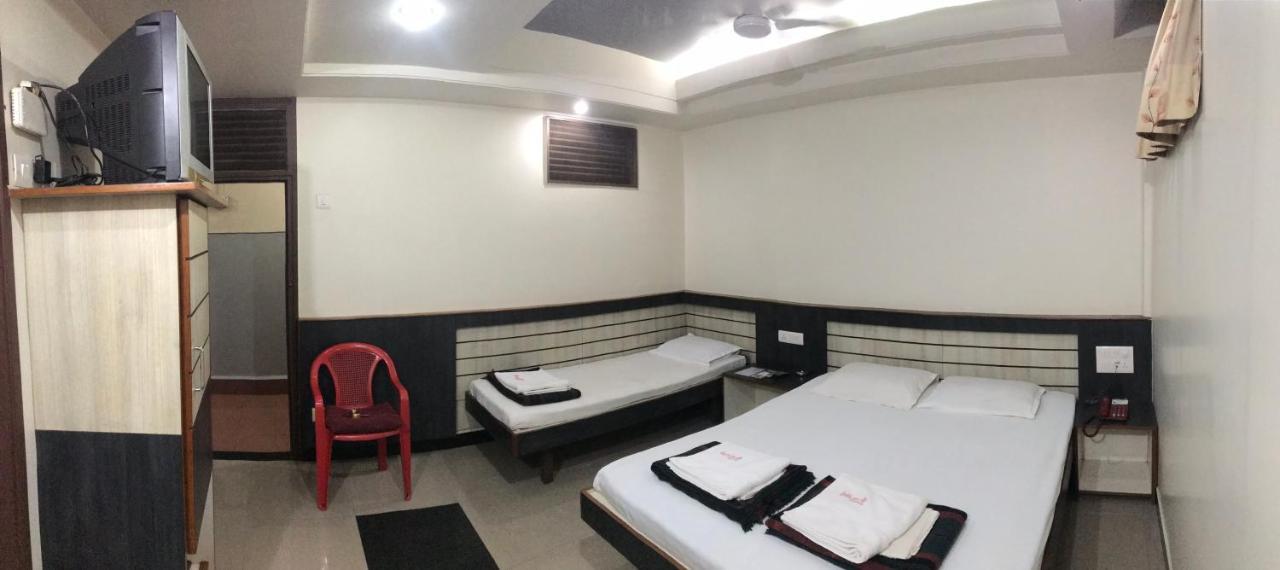 Hotel Satkar Cafeteria Belgaum Exterior foto